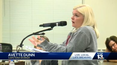 Alabama lunch lady fired for raising funds to help students afford meals In a tearful admission, Avette Dunn admitted her error by stating, "I made a mistake."