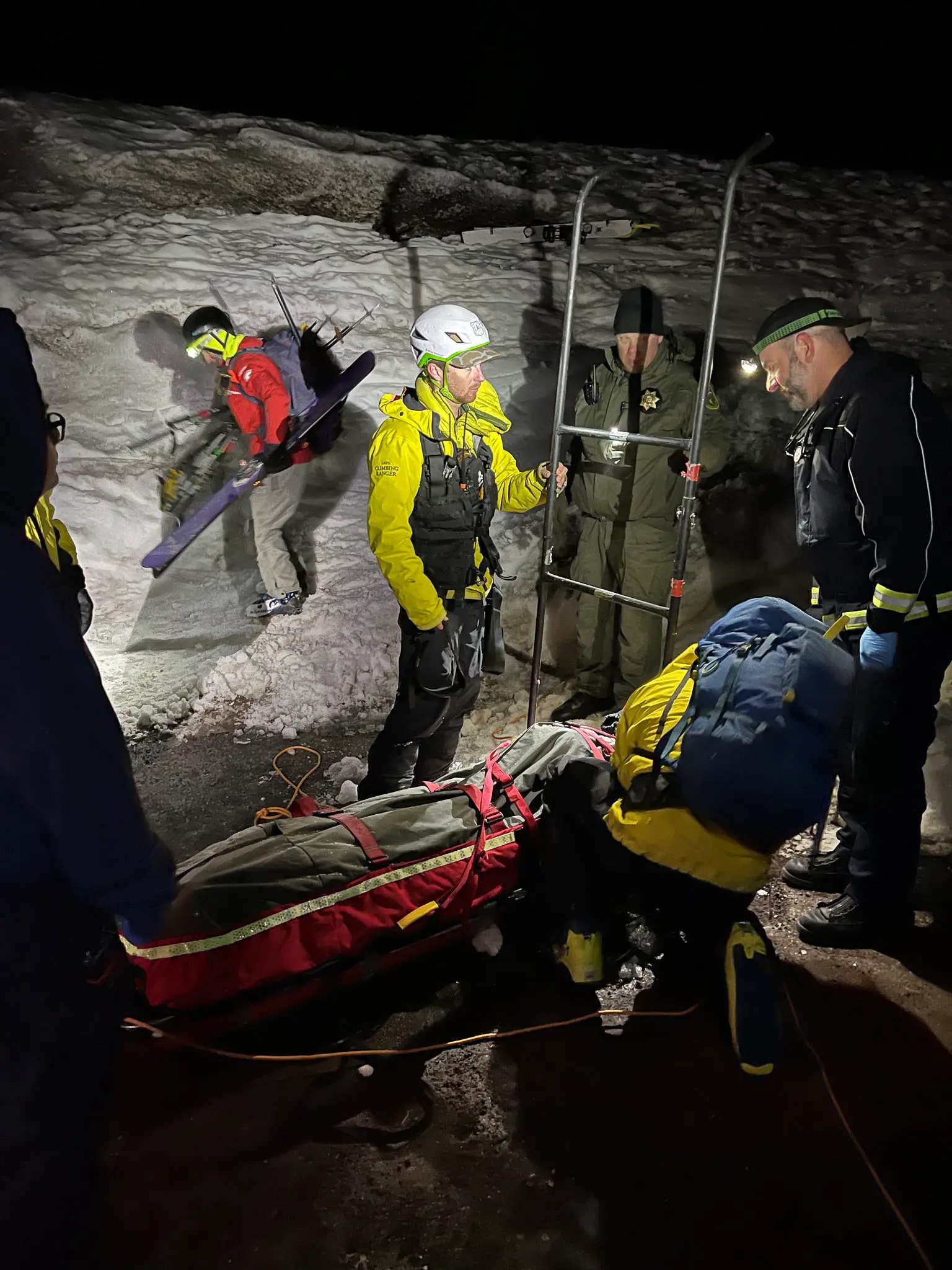 One of the two climbers who were injured was being transported down Mount Shasta following an avalanche that struck them on Saturday. California climbers buried in avalanche at 12,000 feet carried to safety after daring 11-hour rescue