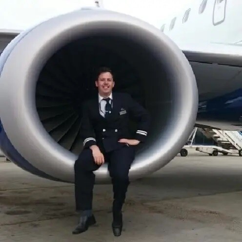 Married British Airways pilot snorted cocaine off topless woman’s chest before he tried to fly: ‘I’ve been a very naughty boy’