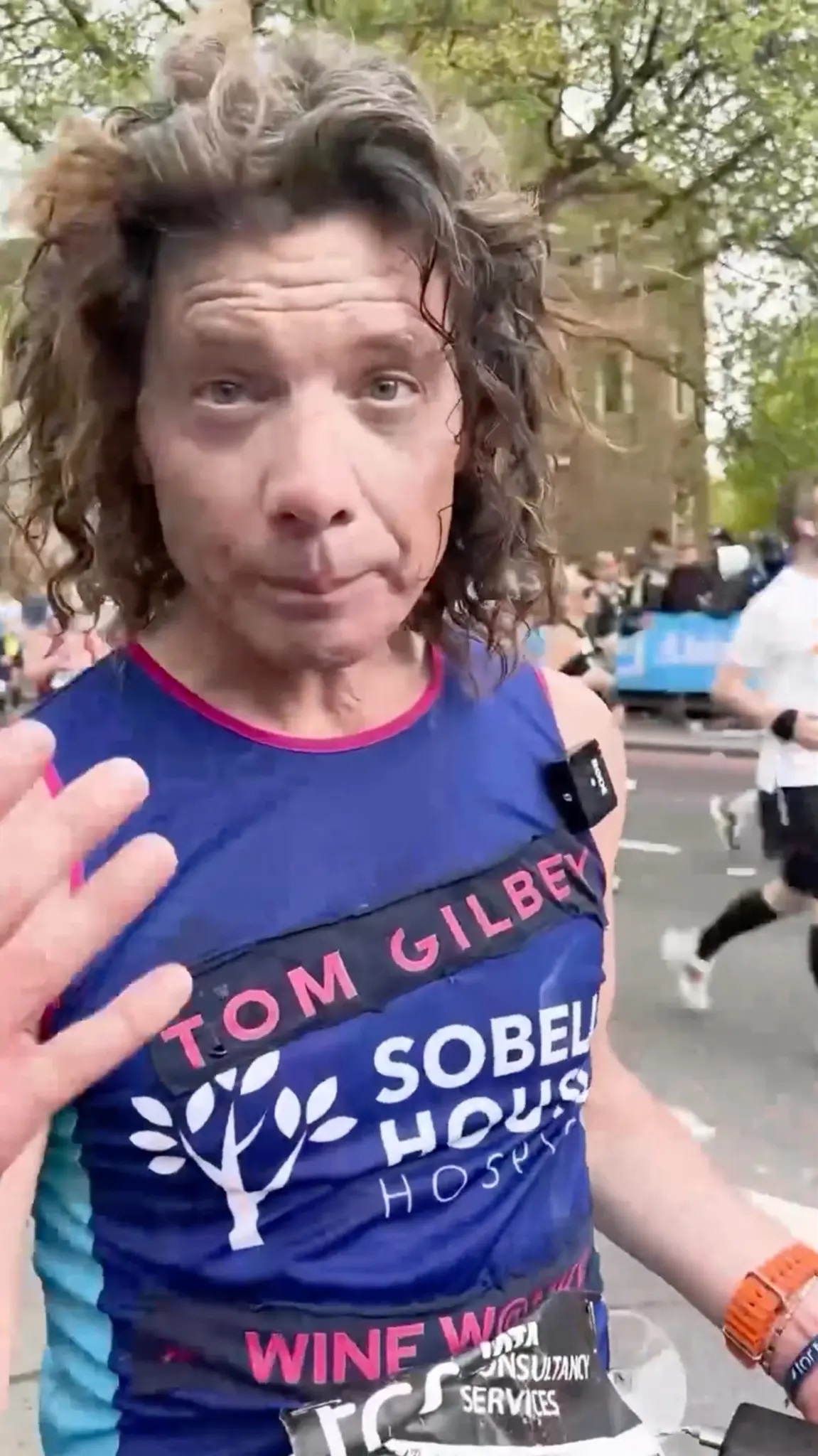 Runner chugs 25 glasses of wine during London marathon, ‘I was totally exhausted’