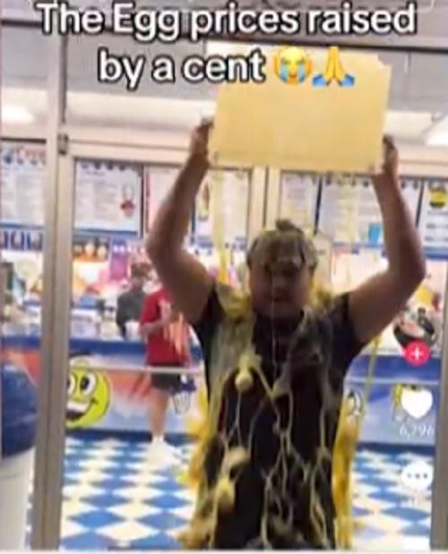 Slobby New York influencer who dumps eggs, beans on himself for pranks, arrested for secretly filming in strangers’ houses